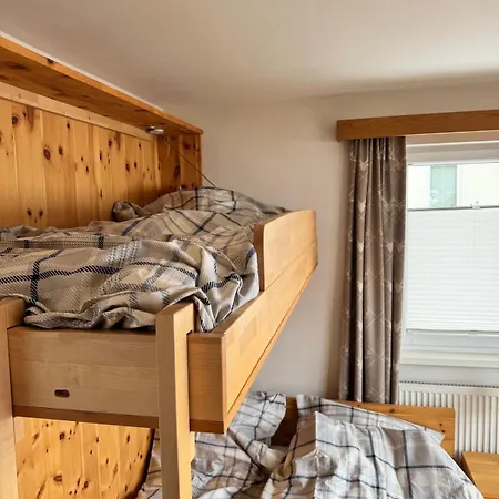 Apartment Ski-in Ski-out Alpine Flat *